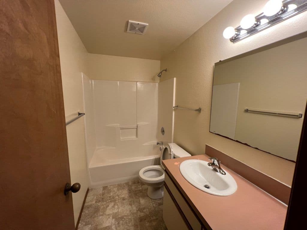 Property Sales & Lease